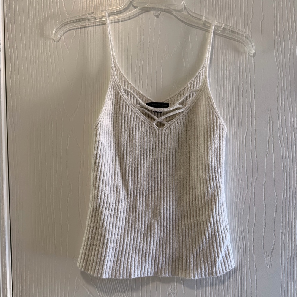 American Eagle Ribbed Strappy V-Neck Tank Top size medium - like new condition